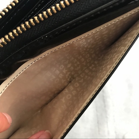 Kate Spade striped wallet EUC - Picture 4 of 7